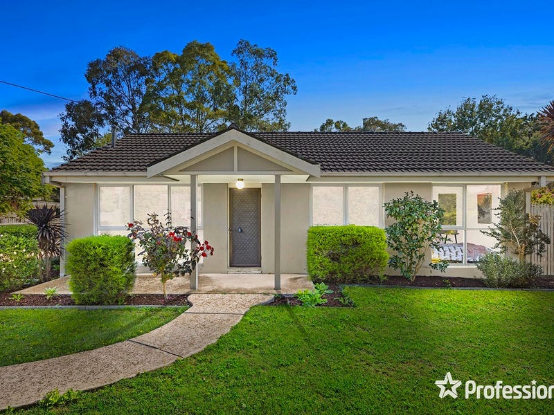 71 Cardigan Road, Mooroolbark, Vic 3138 Property Details