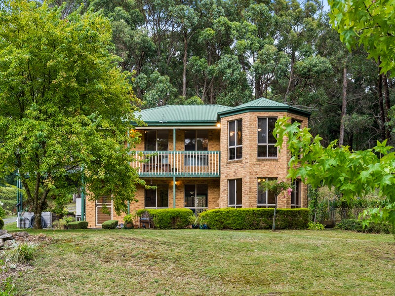 96 Mount View Road, Macedon, Vic 3440 Property Details