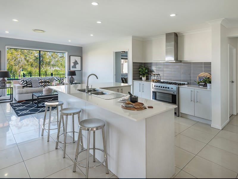 7 Silk Street, Geebung, Qld 4034 Property Details