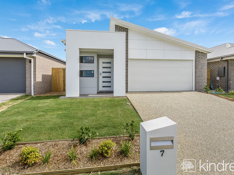 7 Casey Street, Caboolture South, QLD 4510