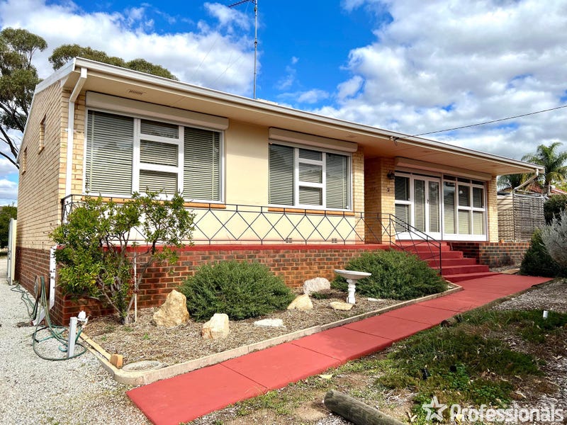 2 Cook Street, Northam, WA 6401 House for Sale