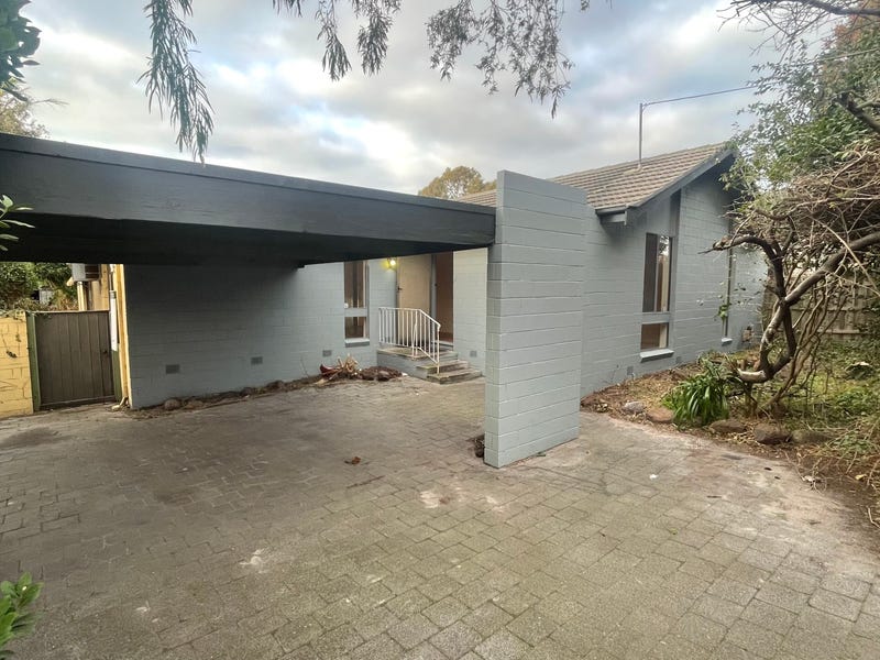 13 Golf Links Road, Frankston, Vic 3199 Property Details