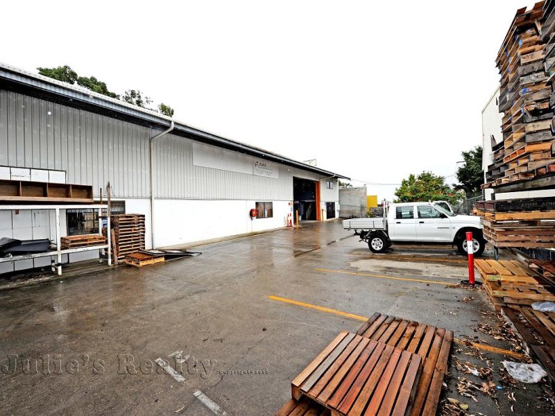 29 Tradelink Road, Hillcrest, QLD 4118