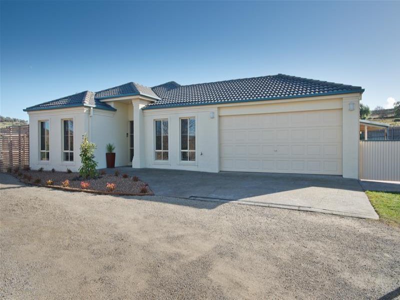 3 Epsom Close, Bacchus Marsh, Vic 3340 - Property Details