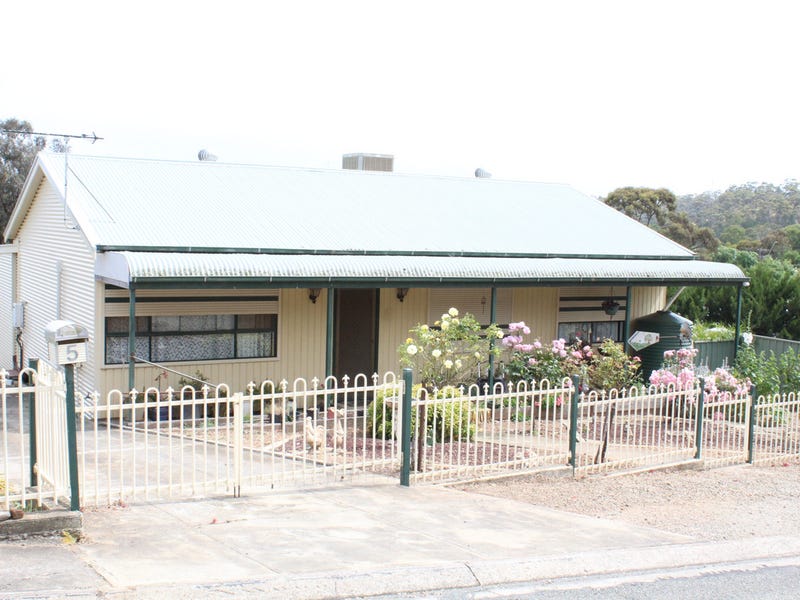 5 Paxton Street, Clare, SA 5453 Property Details