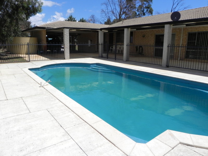 16 Young Road, Baldivis, WA 6171 Property Details