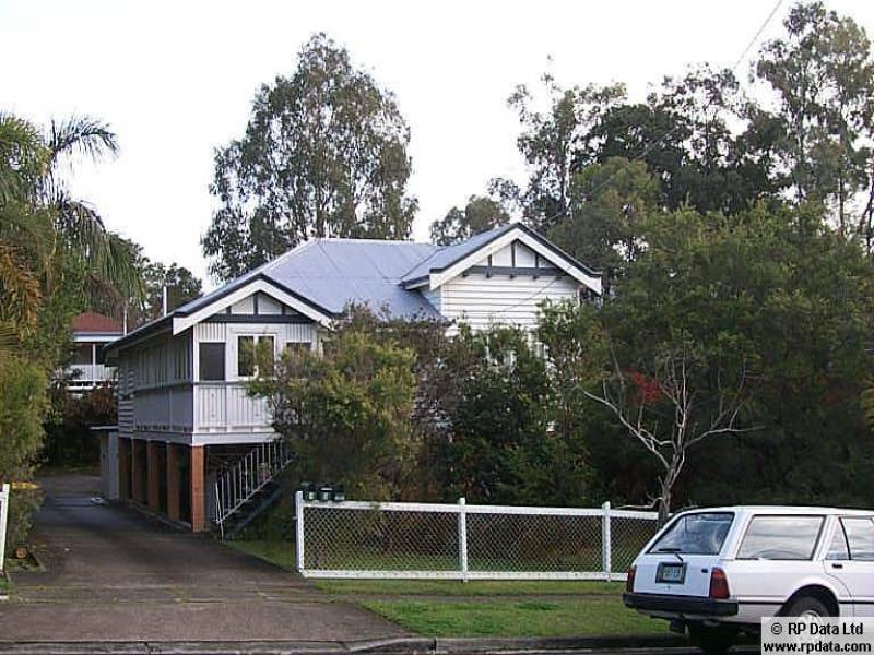 59 Watson Street, Camp Hill, Qld 4152