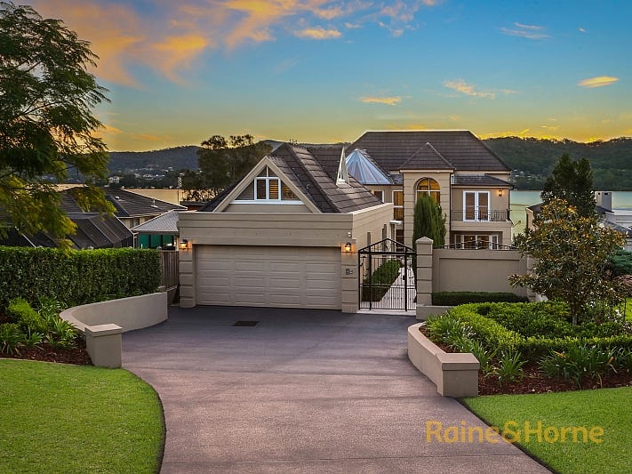 28 Albany Street, Point Frederick, NSW 2250