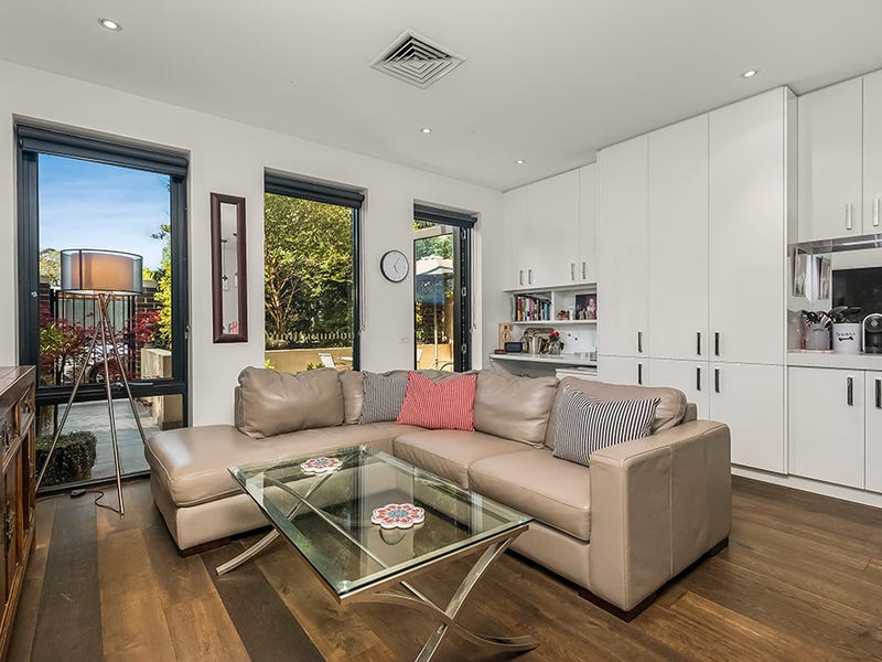 2/2 Constance Street, Hawthorn East, Vic 3123