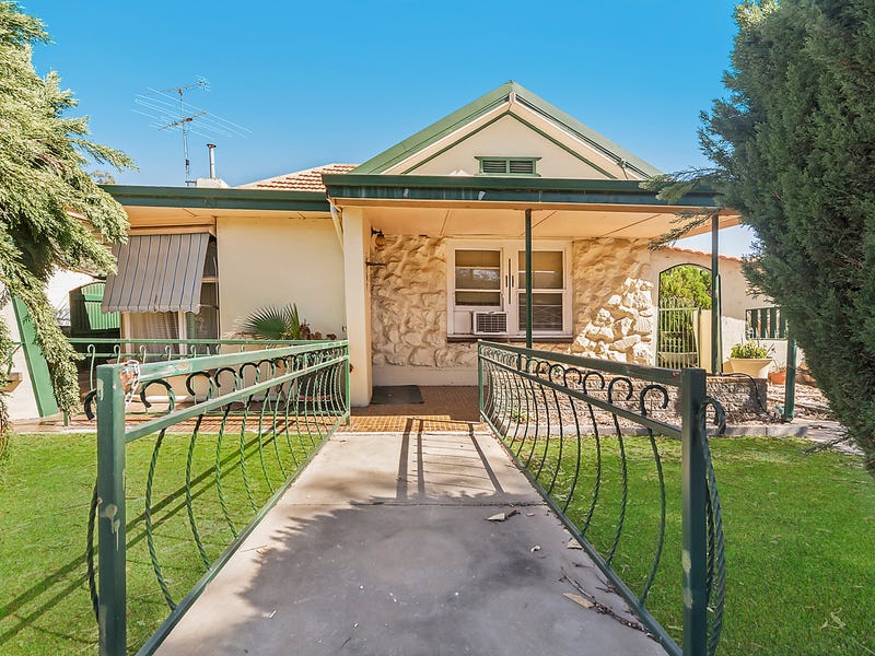 61 Adelaide Road, Gawler South, SA 5118
