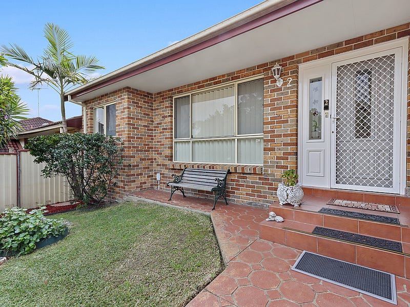 2/2226 Collaroy Avenue, Peakhurst, NSW 2210