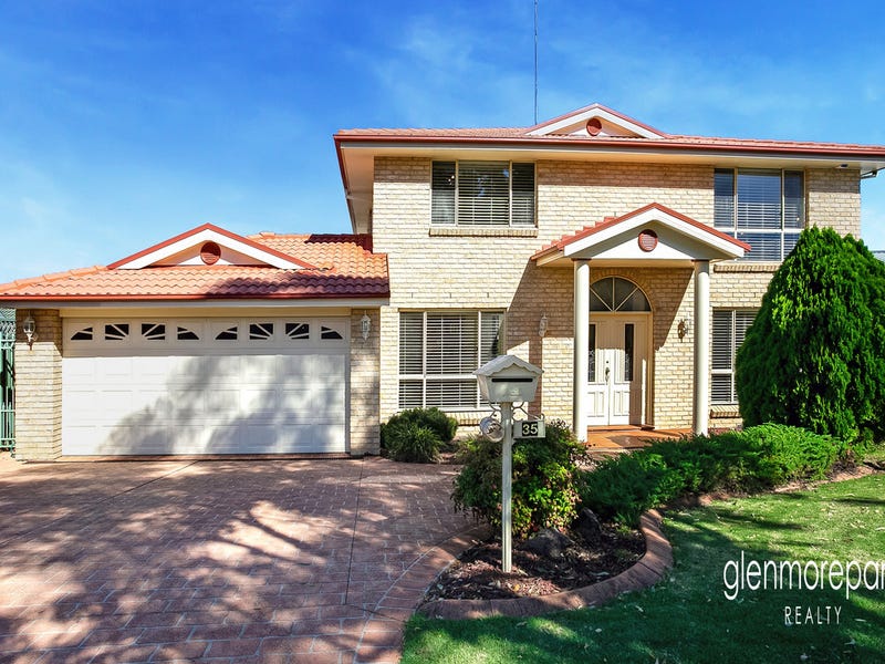 35 St Andrews Drive, Glenmore Park, NSW 2745