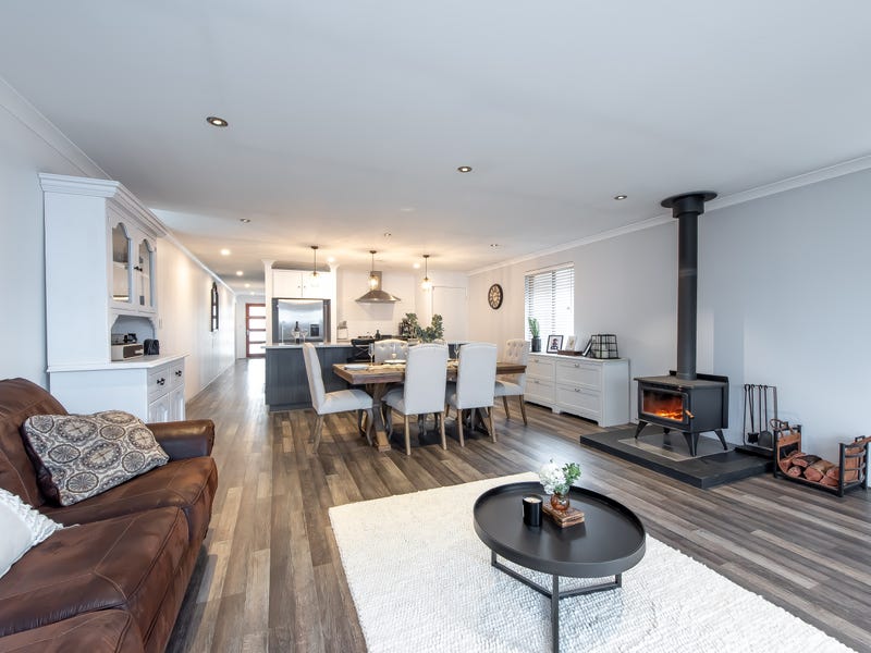 Sold House Prices & Auction Results in Dayton, WA 6055 (+1 location) Pg