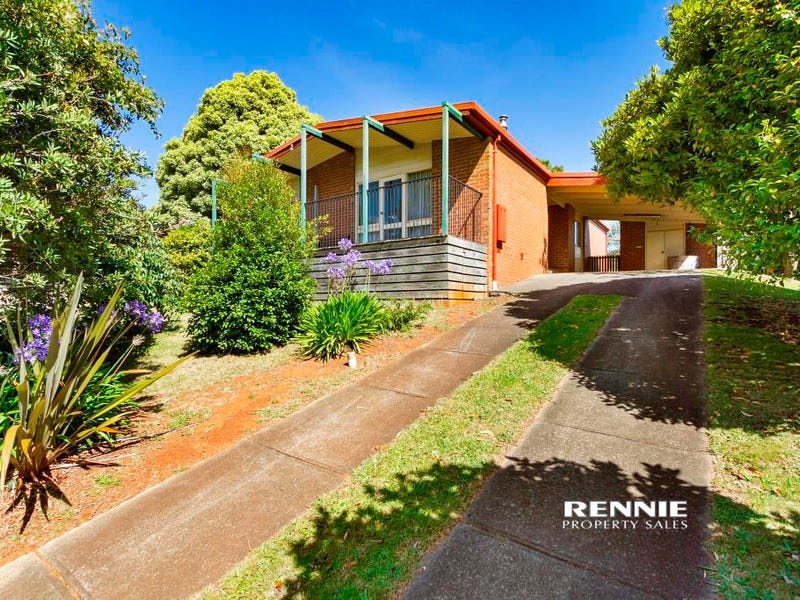 54 Pinnacle Drive, Rawson, VIC 3825