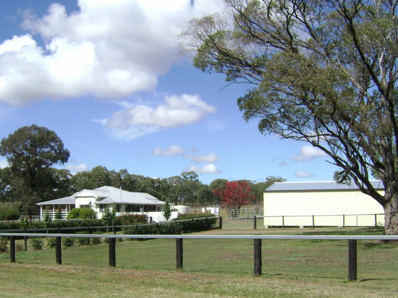 89 Maryvale Street, Hendon, QLD 4362