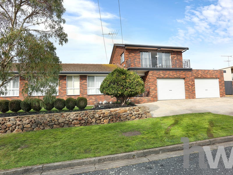 14 Carnarvon Drive, Grovedale, Vic 3216 Property Details