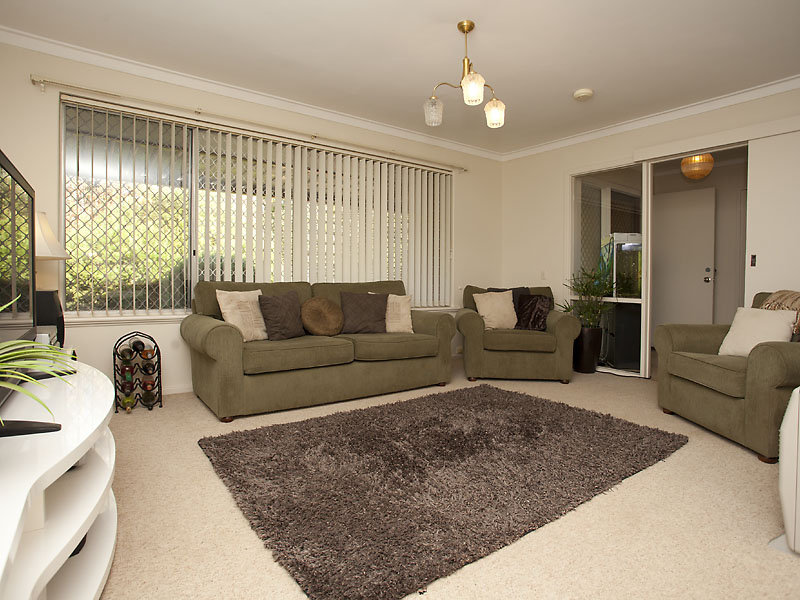 135 Clayton Road, Helena Valley, WA 6056