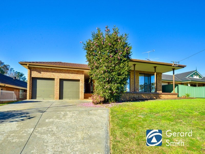 30 Struan Street, Tahmoor, NSW 2573