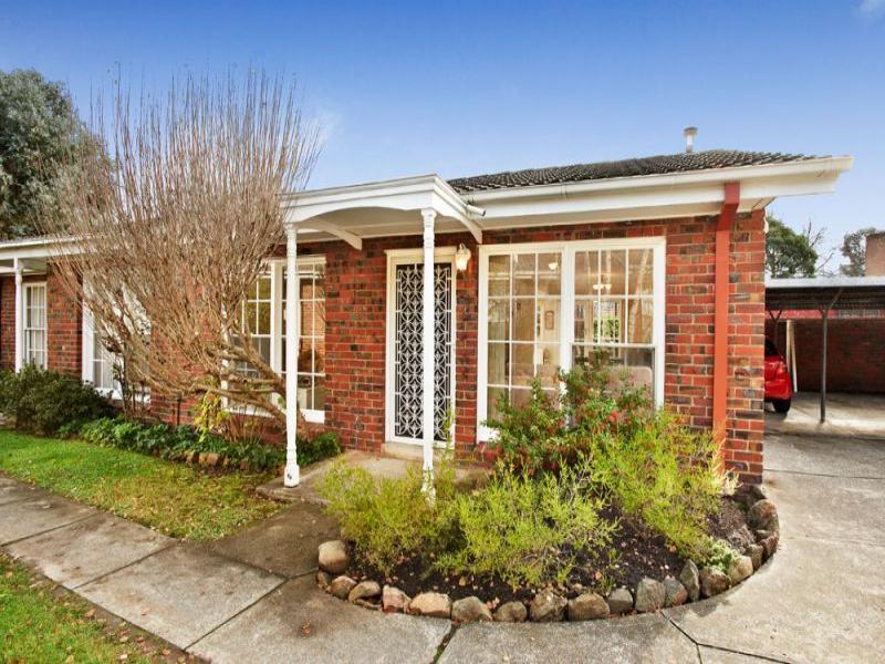 2/1 Pakenham Street, Blackburn, Vic 3130 Property Details