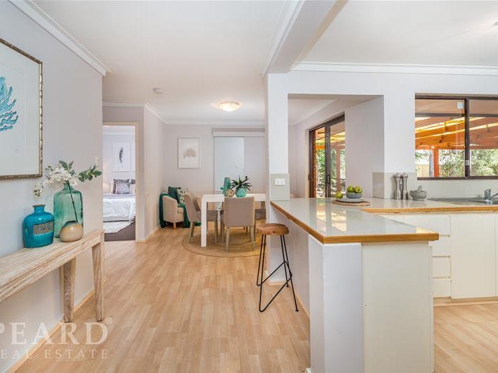 25 Justin Drive, Sorrento, WA 6020