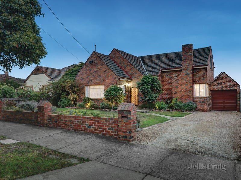 4 Grammar Street, Strathmore, Vic 3041 Property Details