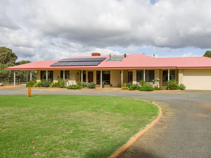 127 Raymond Road, Roelands, WA 6226 Property Details