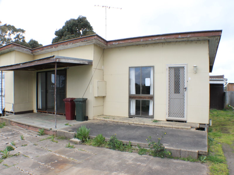 144 Mt Napier Road,, Hamilton, Vic 3300 Property Details
