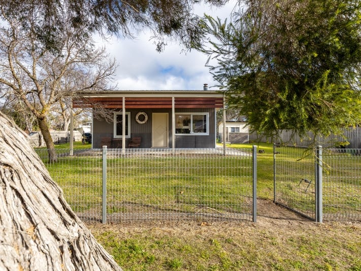 36 Keith Street, Tootgarook, VIC 3941