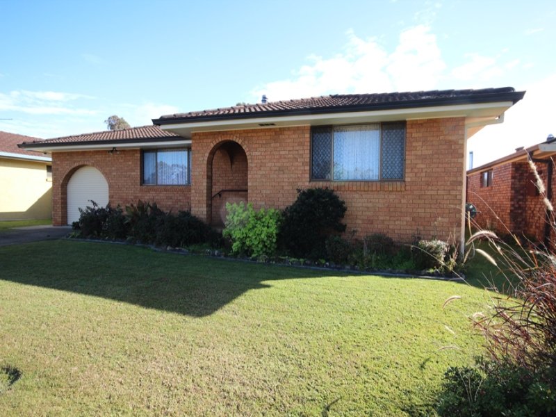 18 Japonica Road, Taree, NSW 2430