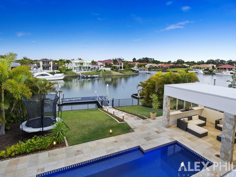 2327 Cressbrook Drive Hope Island Qld 4212 House For Sale Realestate Com Au