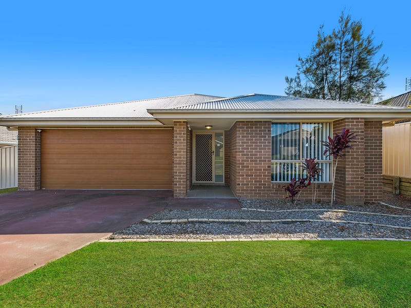 4 Kelowna Avenue, Morisset, NSW 2264 Property Details
