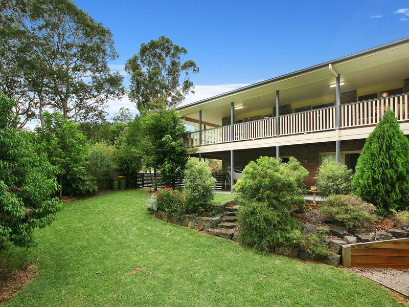 2 Macamia Grove, Glass House Mountains, QLD 4518