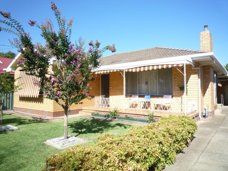 23 Watson, Wodonga, Vic 3690 Property Details