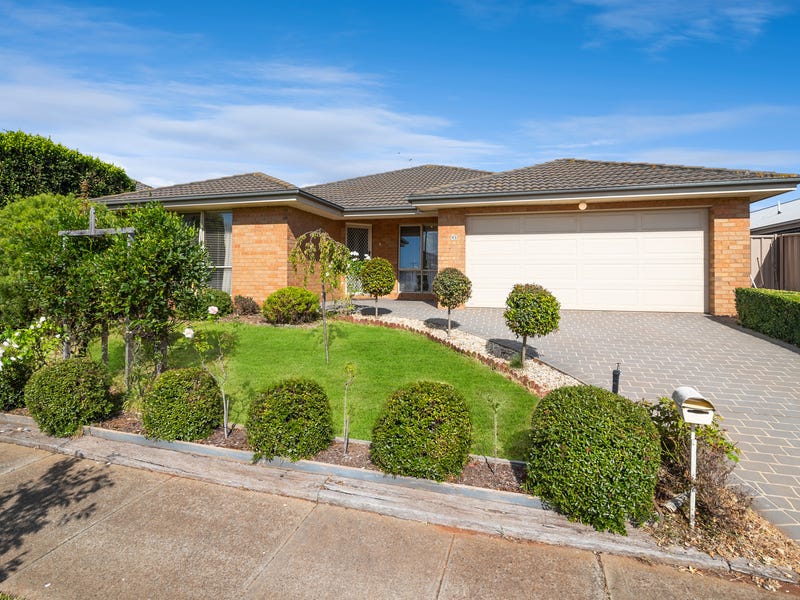 45 Chrystobel Way, Kilmore, Vic 3764 House for Sale