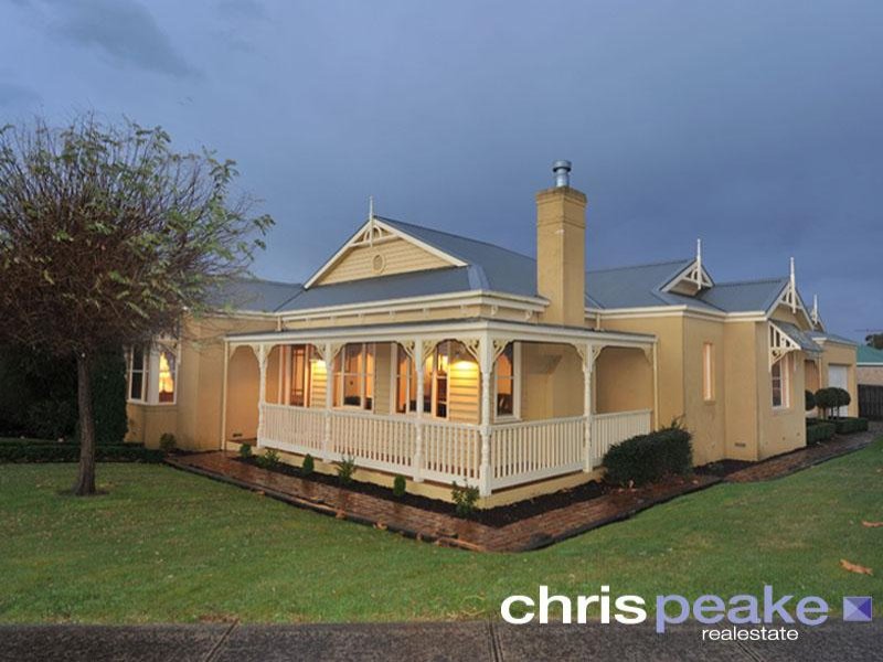17 Panorama Avenue, Beaconsfield, Vic 3807 Property Details