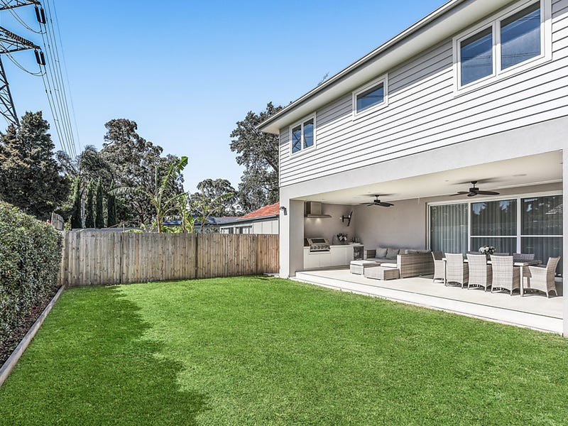 31 Orana Cres, Peakhurst Heights, NSW 2210