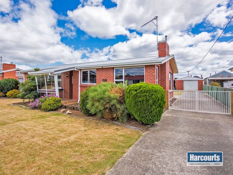 17 Whitelaw Street, Ulverstone, TAS 7315