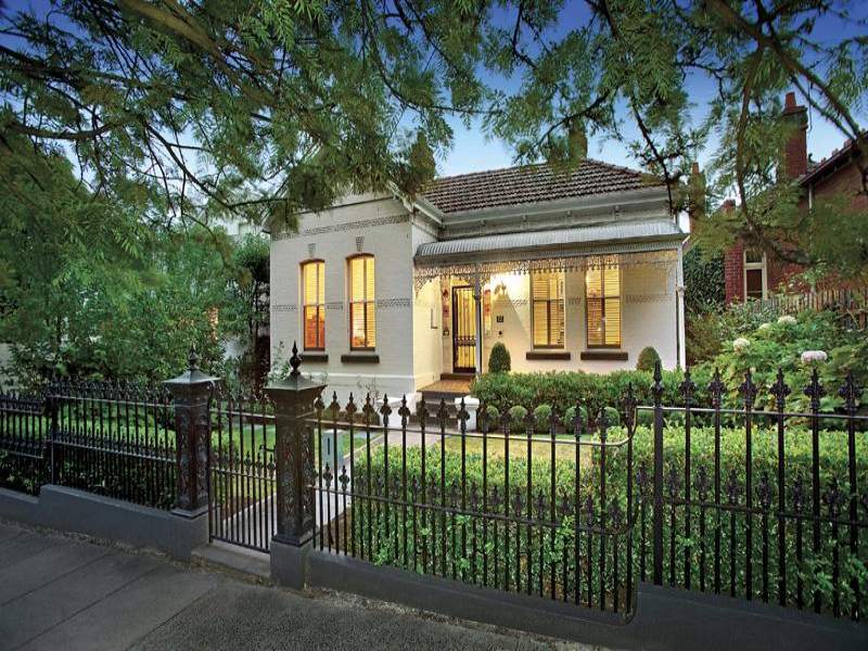 12 Malvern Grove, Caulfield North, VIC 3161