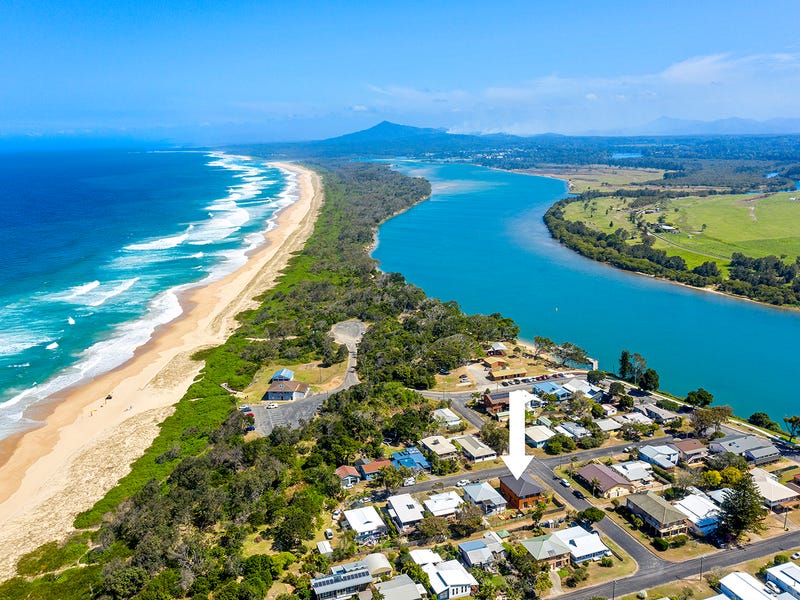 12 Winter Avenue, Mylestom, NSW 2454 Property Details