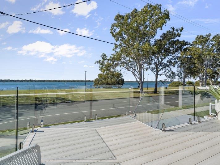 118 Esplanade, Toorbul, QLD 4510
