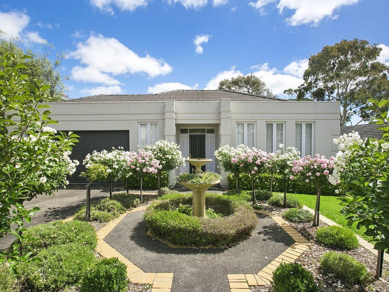 18 Rutland Avenue, Mount Eliza, VIC 3930