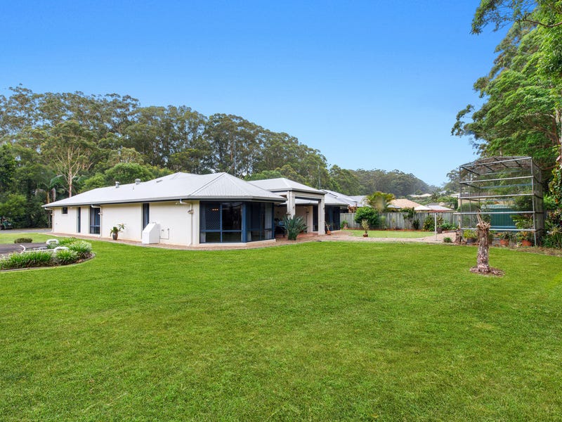 4 The Parkway Place, Mapleton, QLD 4560