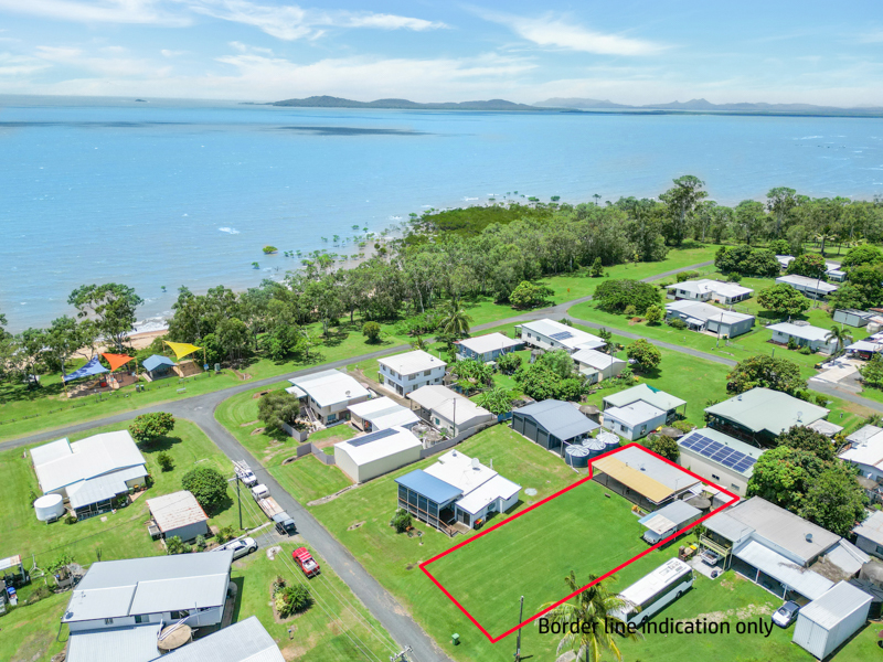 5 Dewar Street, St Helens Beach, QLD 4798