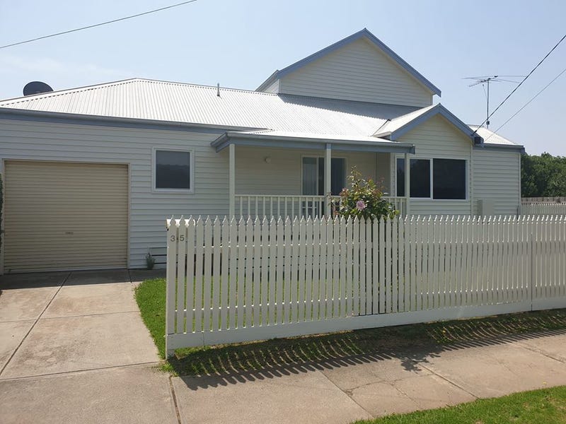 35 Seaview Avenue, Mornington, VIC 3931
