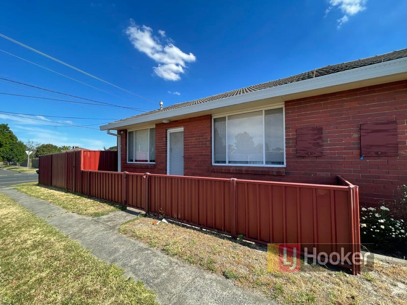 1/99 Scotsburn Avenue, Oakleigh South, VIC 3167