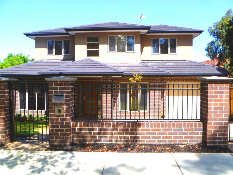 1/4 Holland Road, Blackburn South, VIC 3130