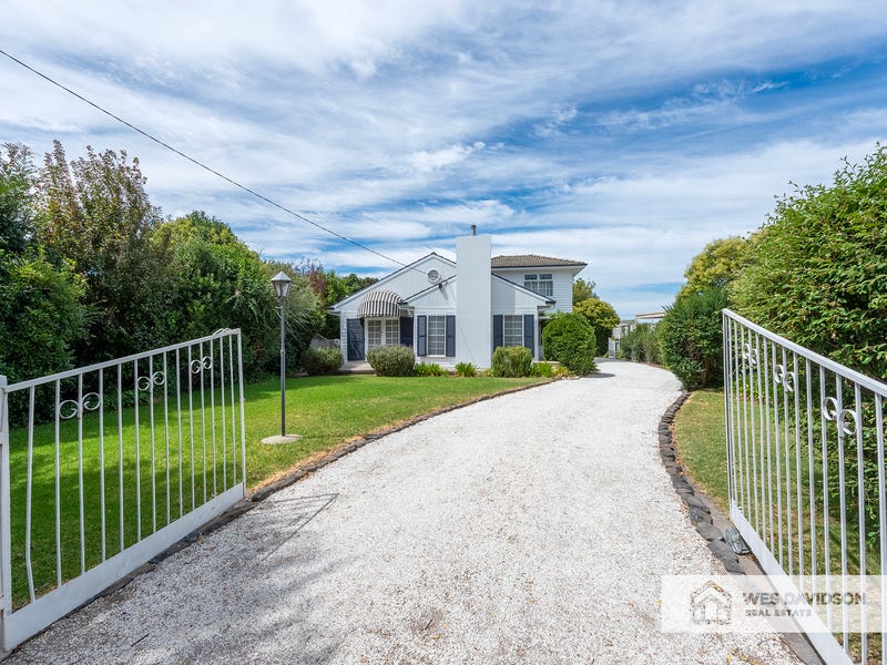 66 Dooen Road, Horsham, Vic 3400 Property Details