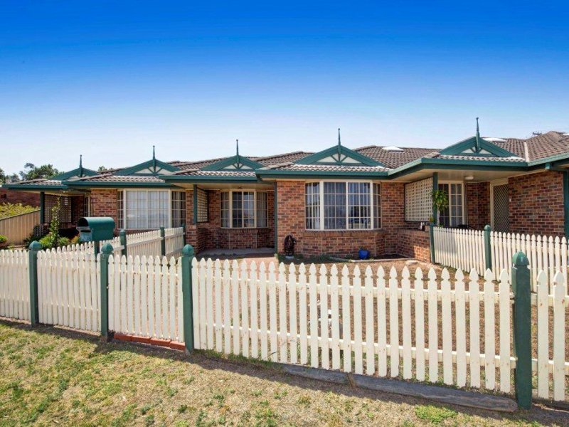 2/168 Fullerton Street, Stockton, NSW 2295 Property Details