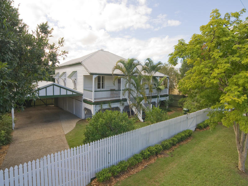 9 Cormack Street, Sherwood, Qld 4075 Property Details