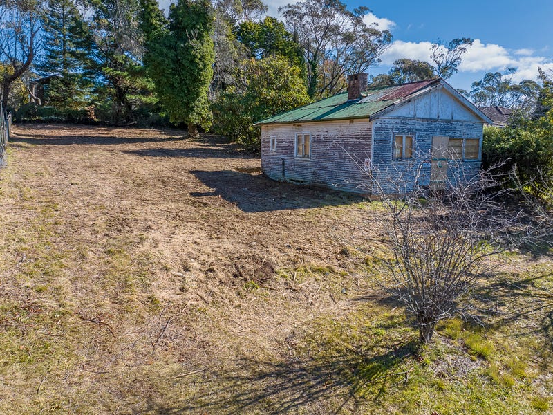 10 Third Avenue, Katoomba, NSW 2780 House for Sale
